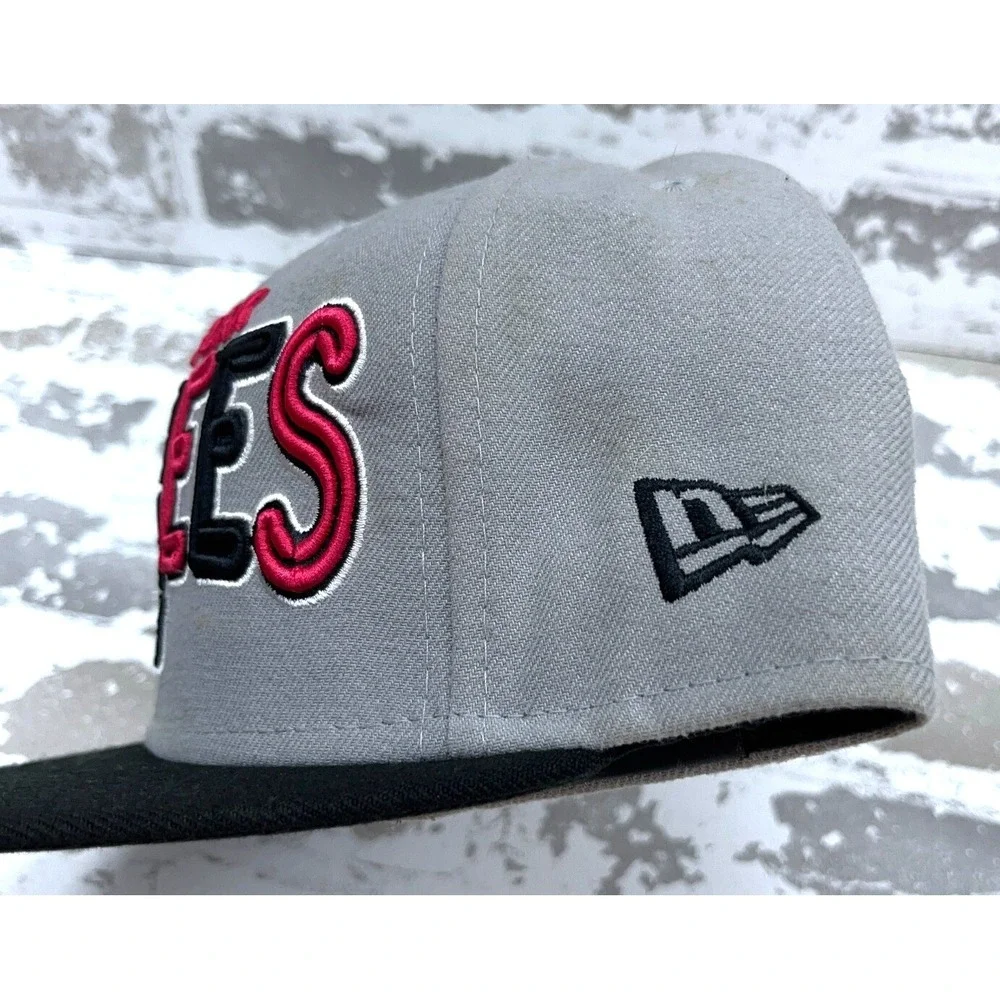 New York Yankees Hat Cap Strap Back Gray Pink 9Fifty Flat Bill Spell Out MLB *